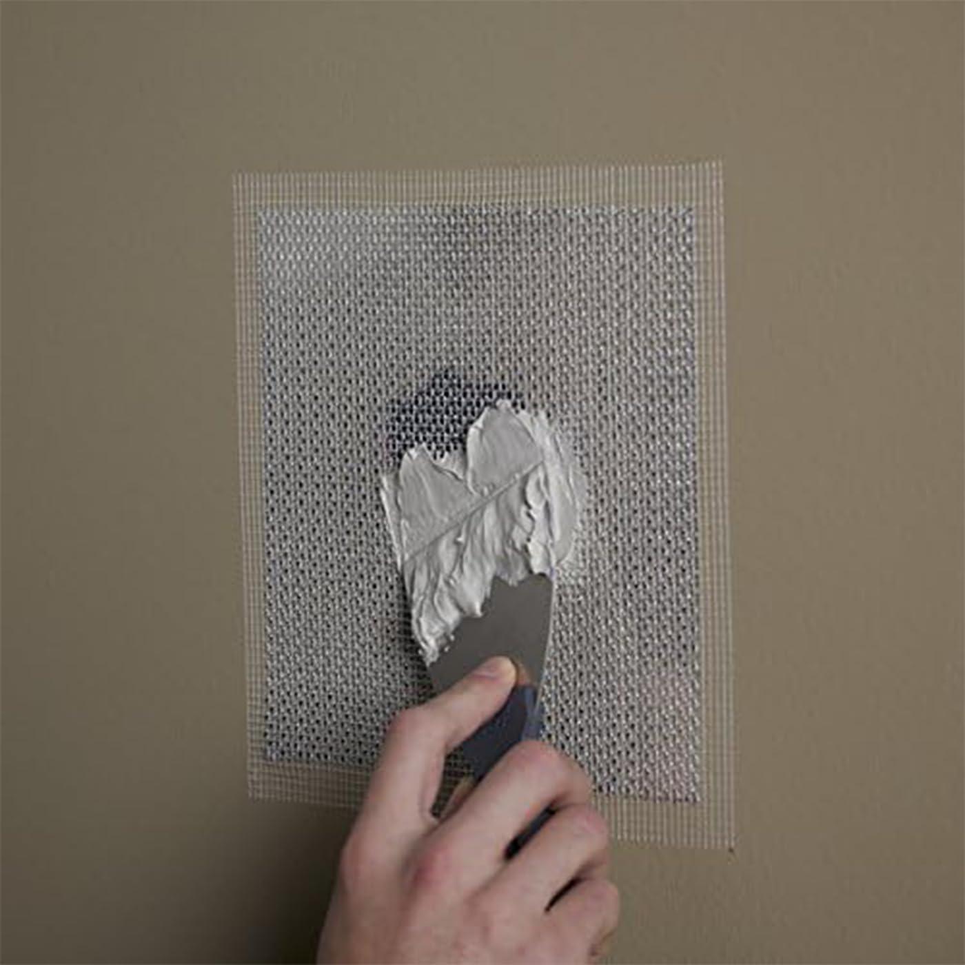 imageDuck Brand Aluminum Wall Repair Patch 8 Inches x 8 Inches White 283996